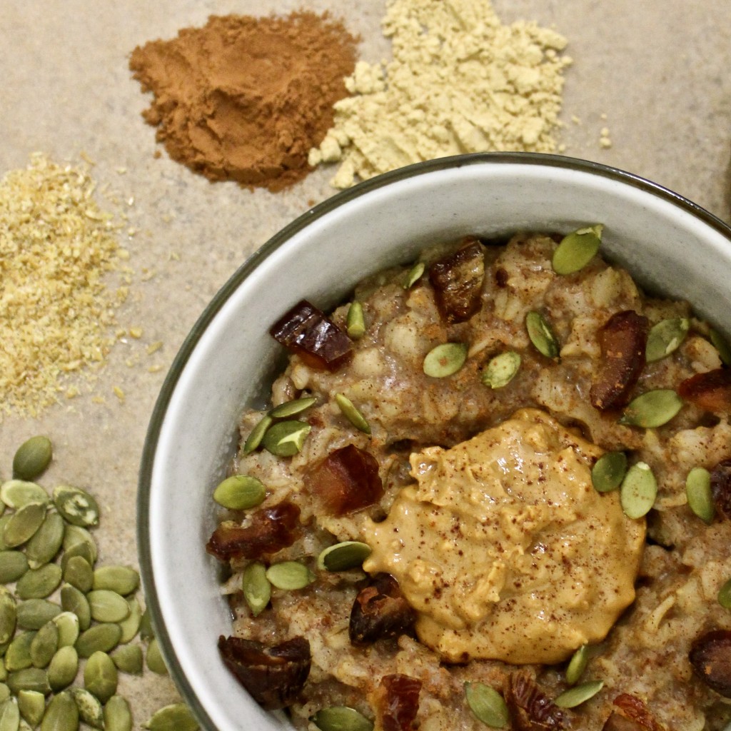 Maple Spice Oatmeal Bowl of Goodness